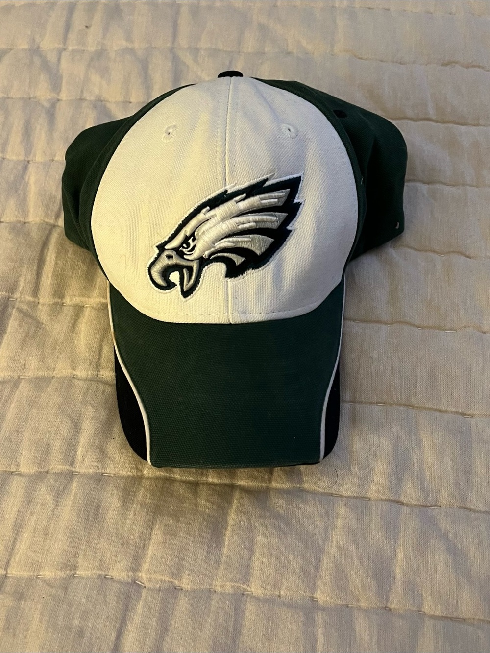 Philadelphia Eagles Unisex Adjustable Green and White Dad Baseball Hat - Picture 3 of 10